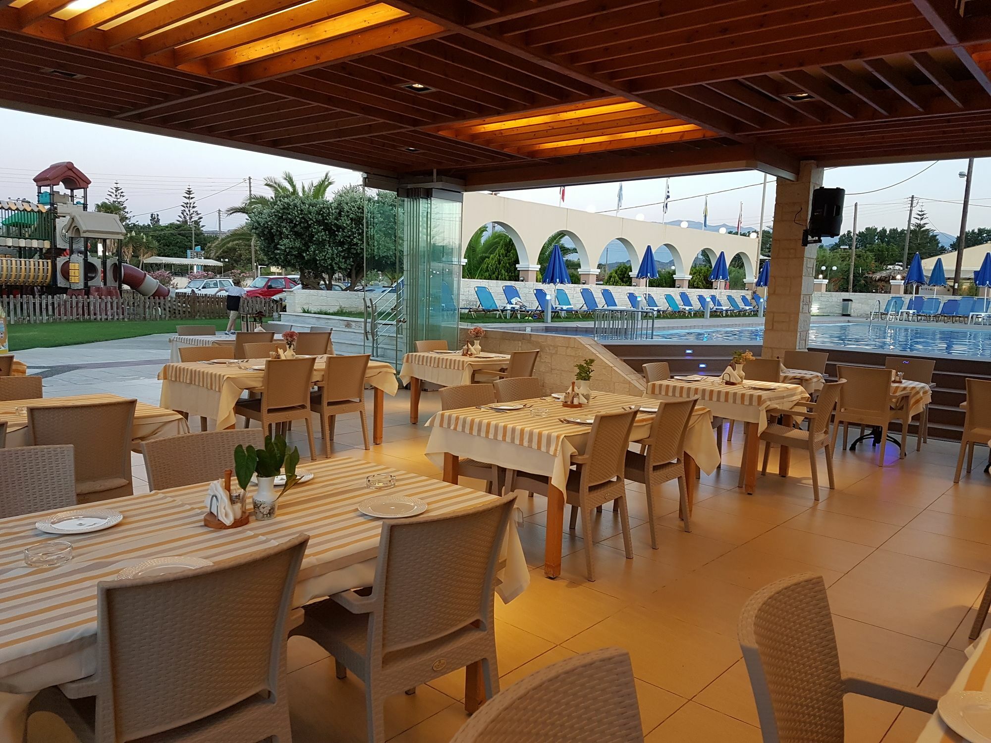 Creta Sun Hotel Gerani  Bagian luar foto